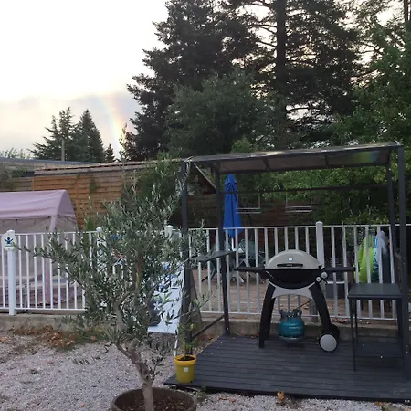 Les Fleurs Bleues Hotel 3*