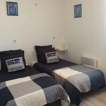 Hotel Les Fleurs Bleues 3*