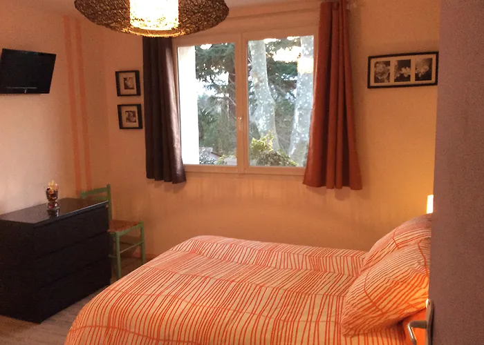 Hotell Les Fleurs Bleues 3*