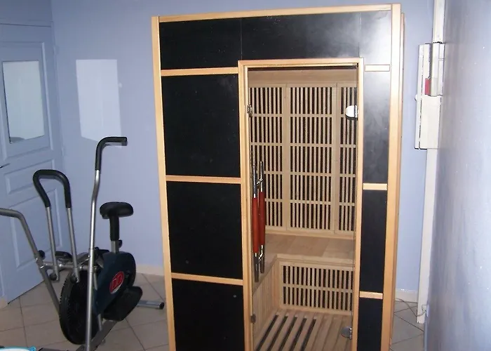 Hotell Les Fleurs Bleues